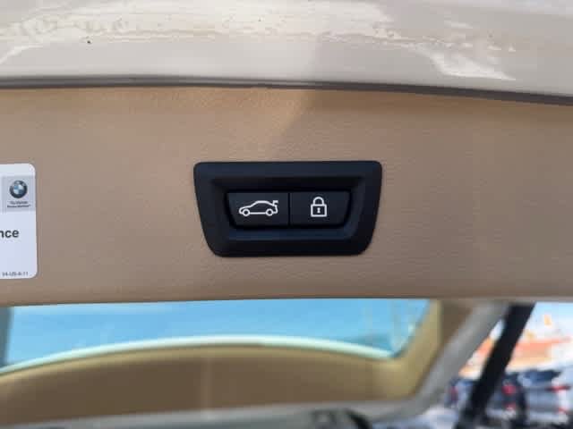 Used 2014 BMW X3 xDrive28i AWD/4WD image 8