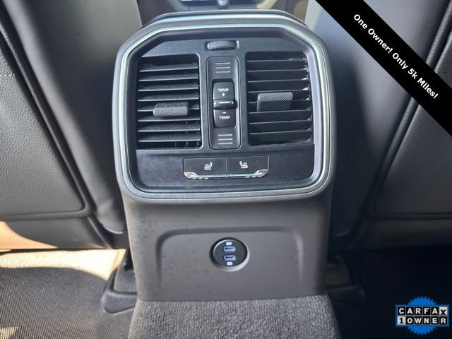 Used 2025 Porsche Macan w/ Premium Package Plus image 10