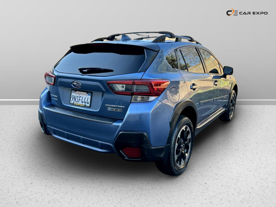 Used 2021 Subaru Crosstrek 2.0i Premium image 7