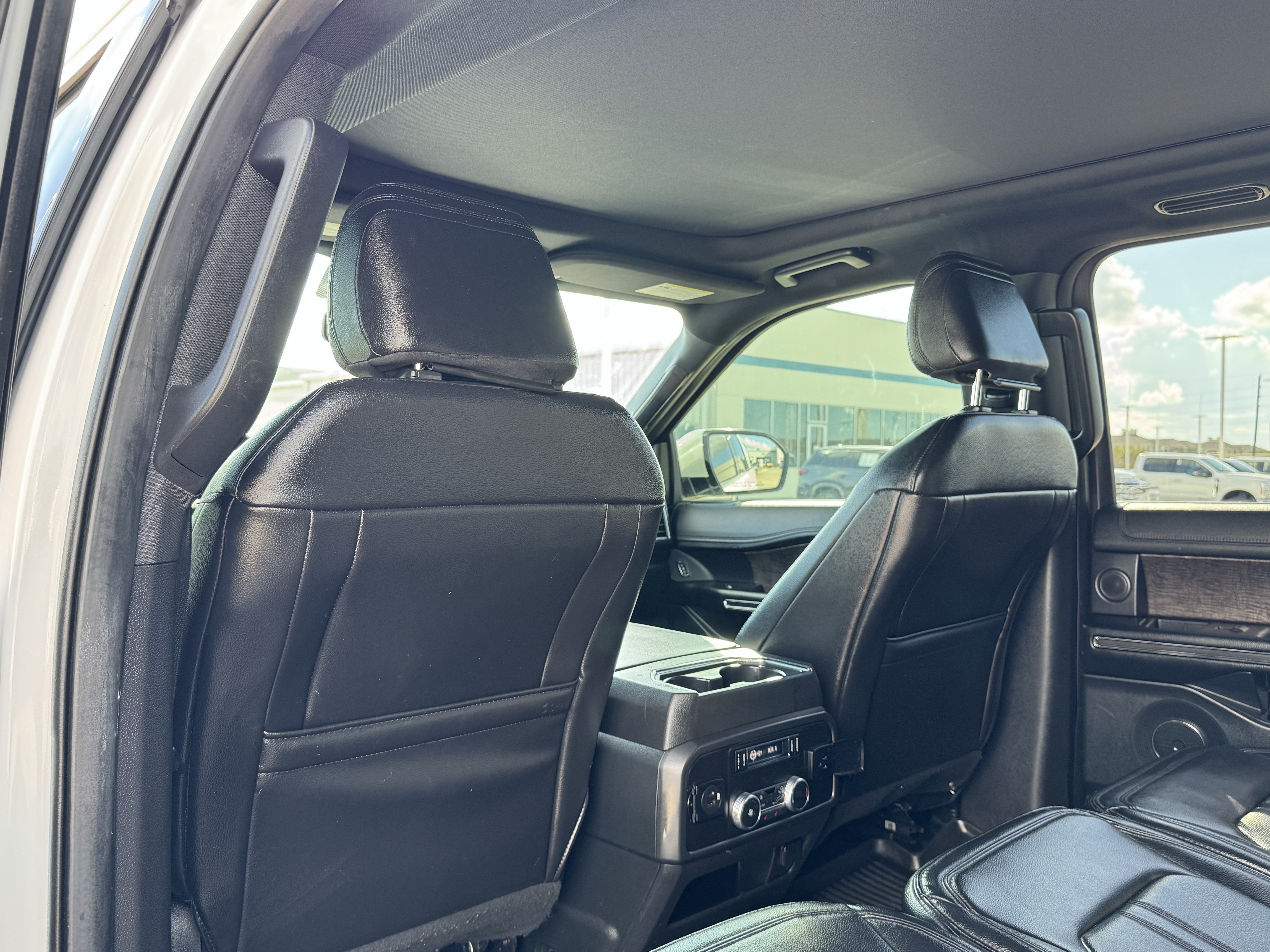 Used 2021 Ford Expedition Max Limited RWD image 22