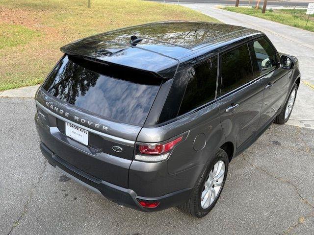 Used 2016 Land Rover Range Rover Sport HSE AWD/4WD image 2