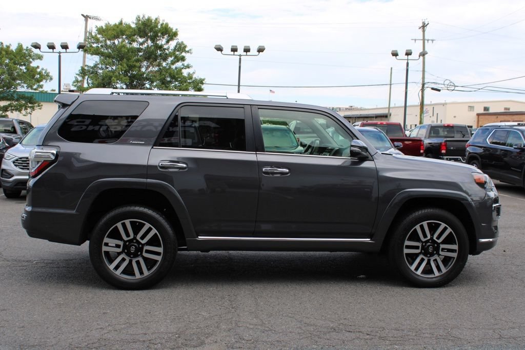 Used 2018 Toyota 4Runner Limited AWD/4WD image 8