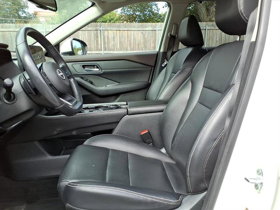 Used 2023 Nissan Rogue SL w/ SL Premium Package image 19