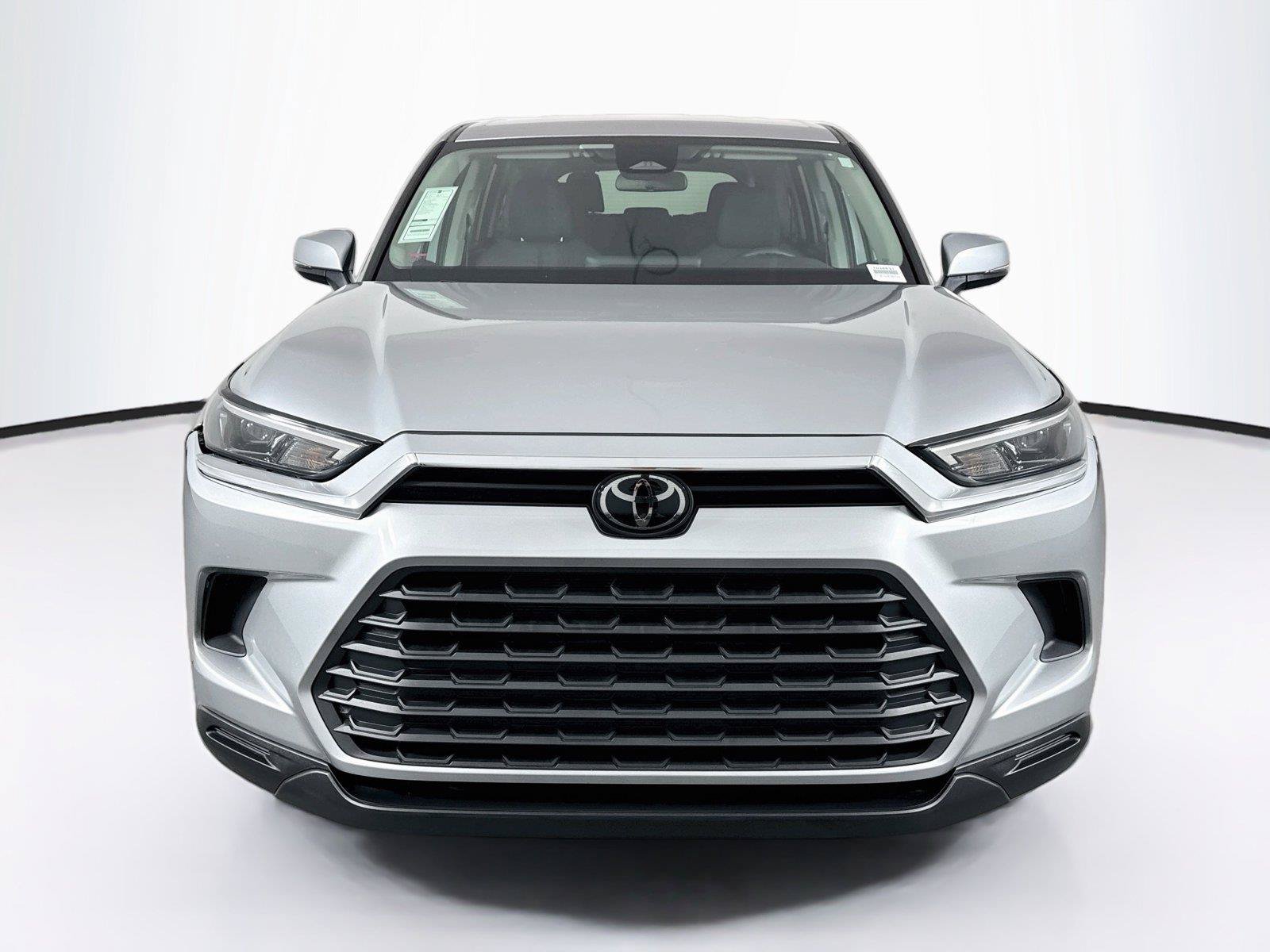 Certified 2025 Toyota Grand Highlander FWD image 8