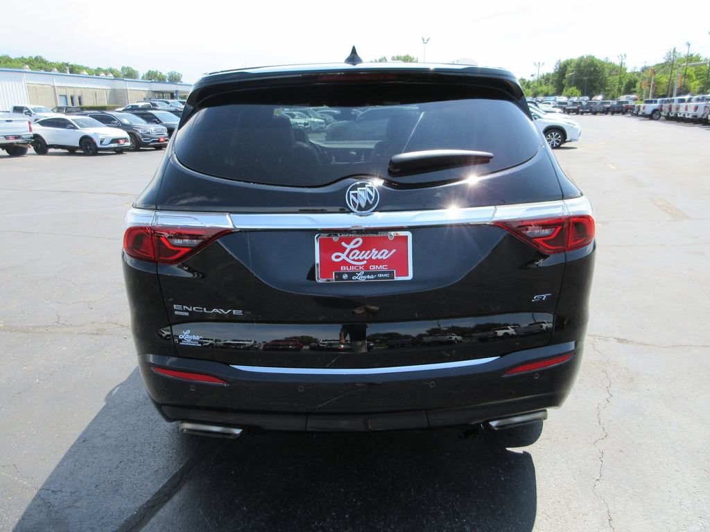 Certified 2022 Buick Enclave Essence w/ Experience Buick Package AWD/4WD image 6