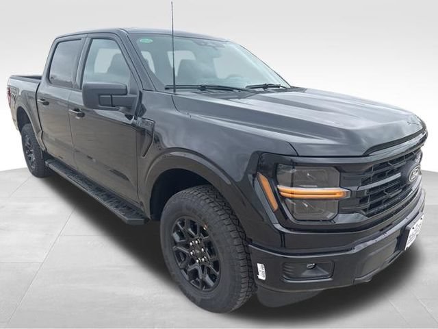 New 2026 Ford F150 XLT w/ Tow/Haul Package AWD/4WD image 8
