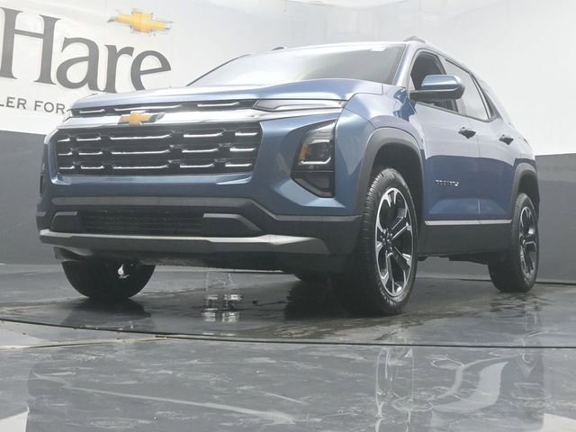 New 2026 Chevrolet Equinox LT w/ LPO, Floor Liner Package image 4