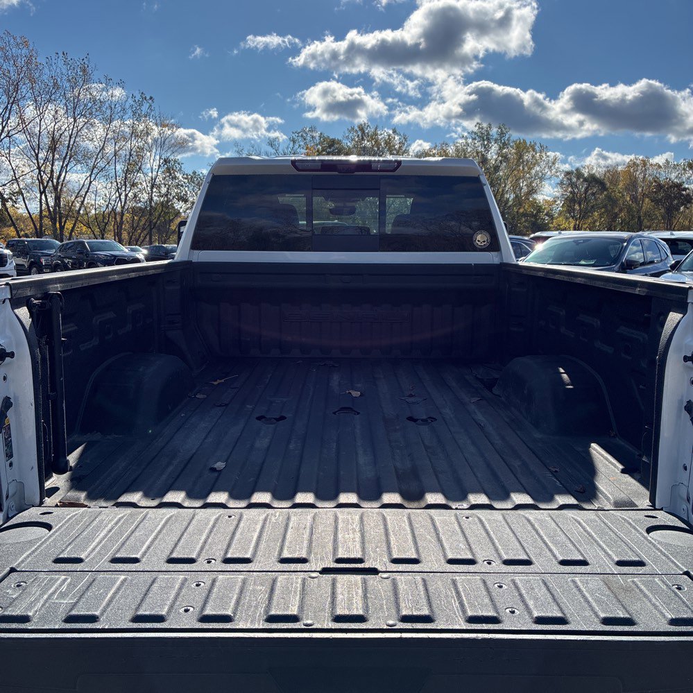 Used 2024 GMC Sierra 2500 Denali Ultimate image 11