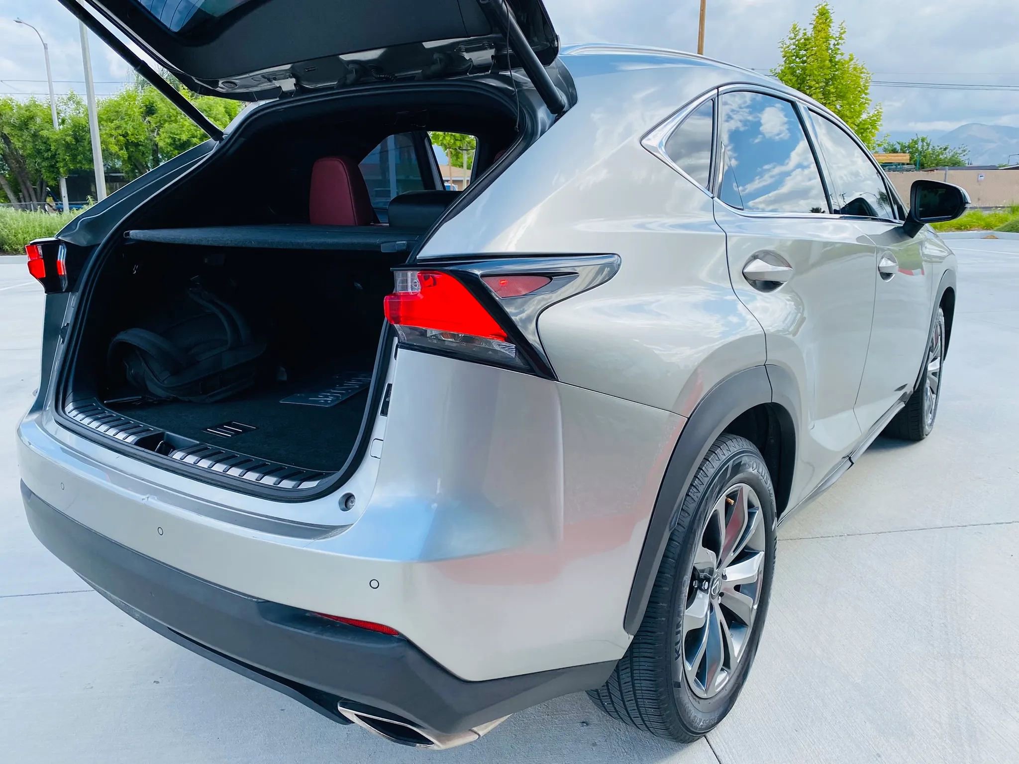 Used 2016 Lexus NX 200t F Sport w/ F Sport Premium Package FWD image 6