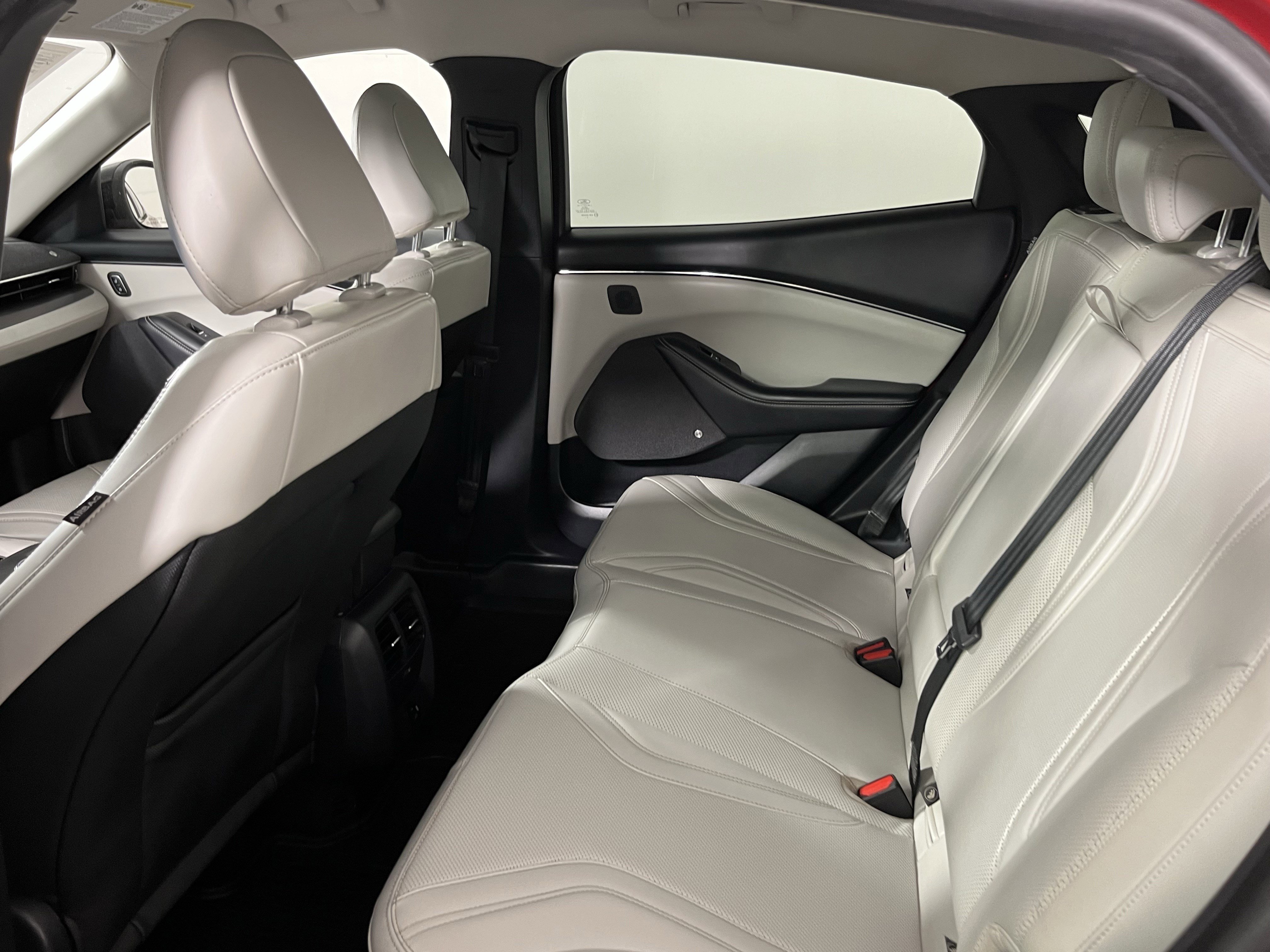 Used 2021 Ford Mustang Mach-E Premium image 13