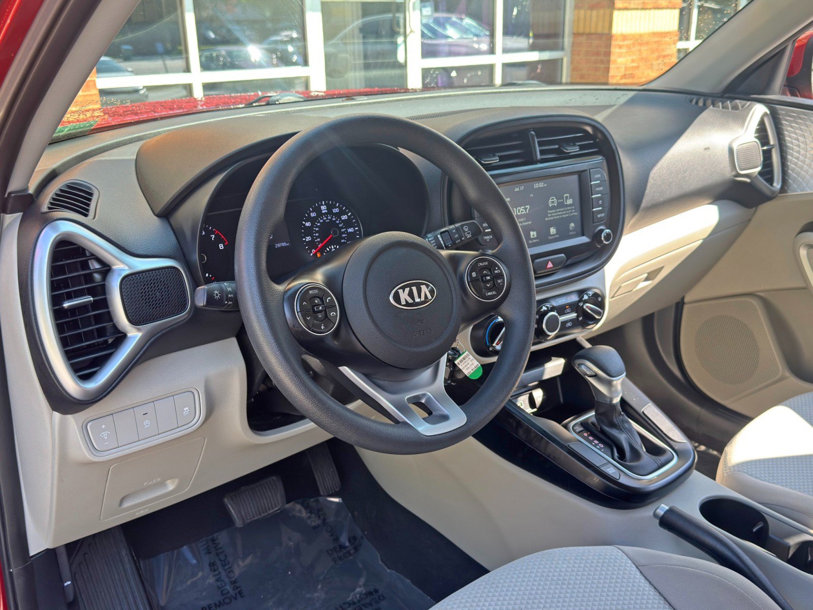 Used 2021 Kia Soul LX FWD image 12
