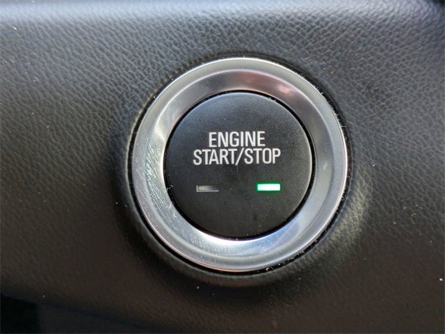 Used 2023 GMC Terrain SLE w/ Driver Convenience Package image 33