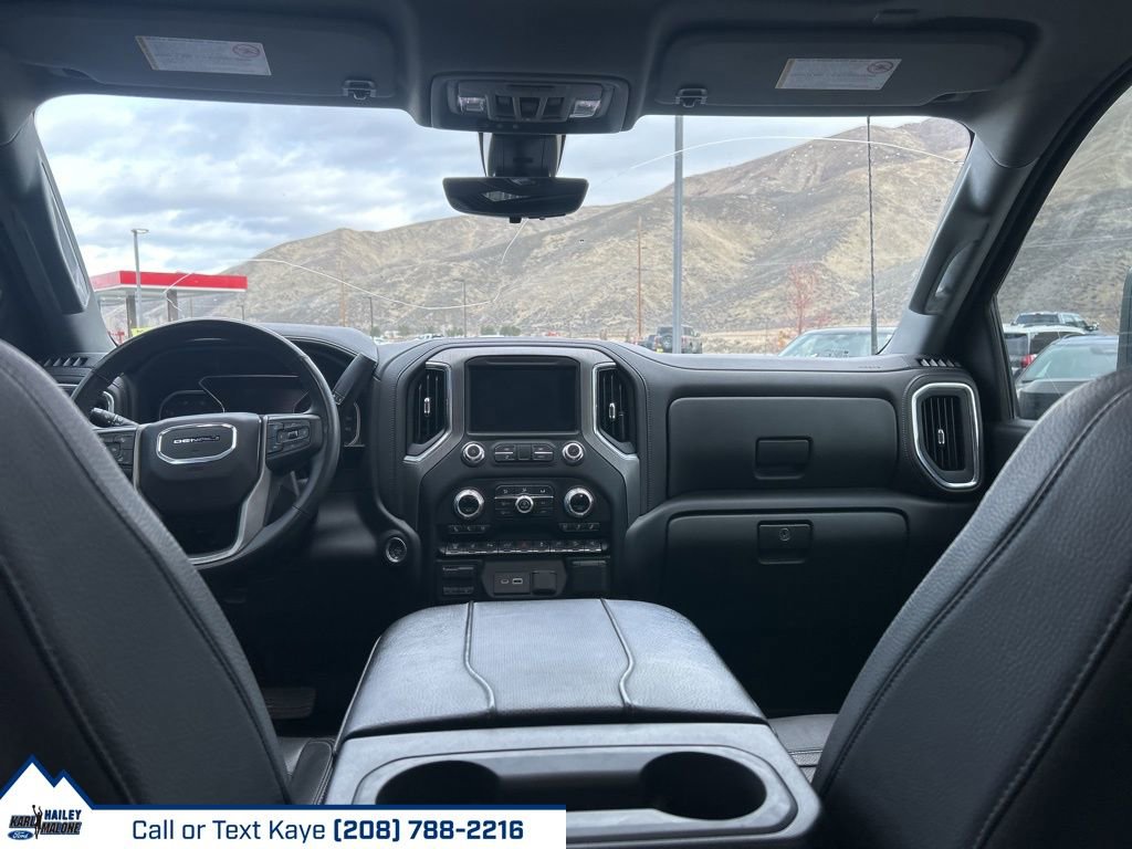 Used 2023 GMC Sierra 3500 Denali w/ Denali Ultimate Package image 19
