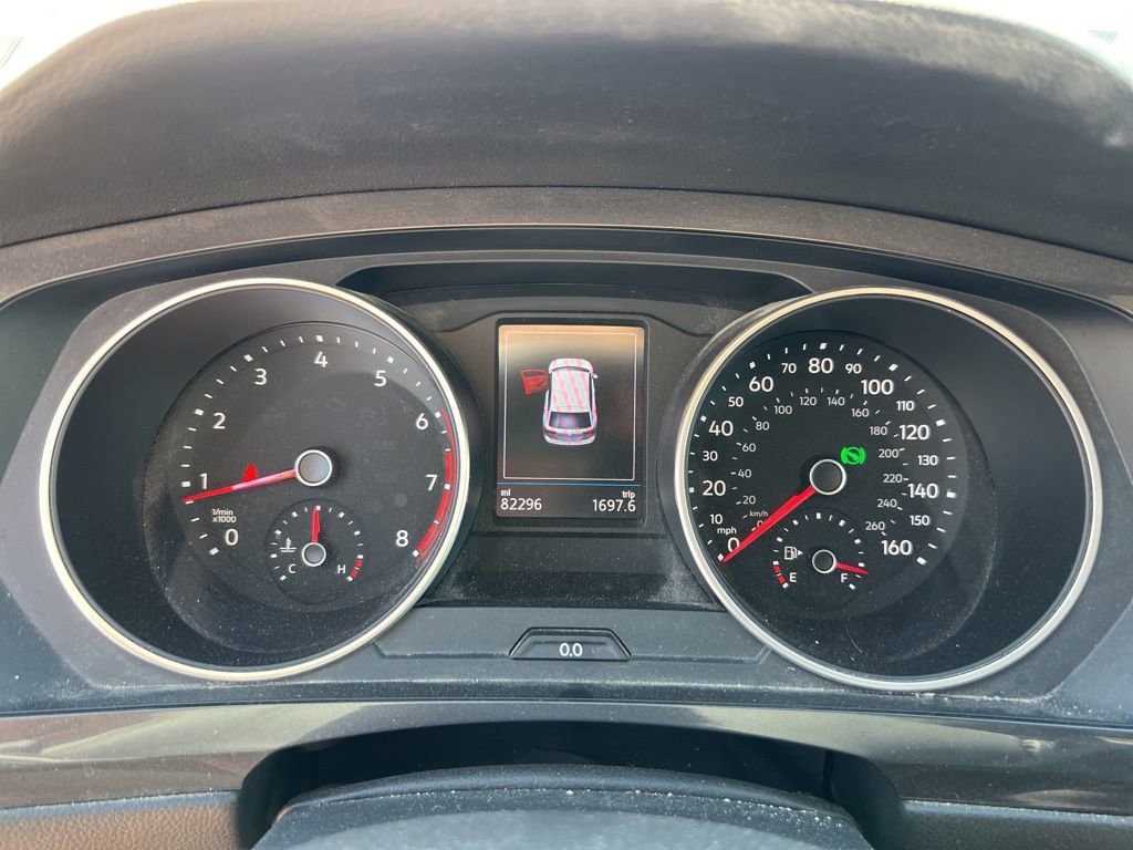 Used 2020 Volkswagen Tiguan SE image 13