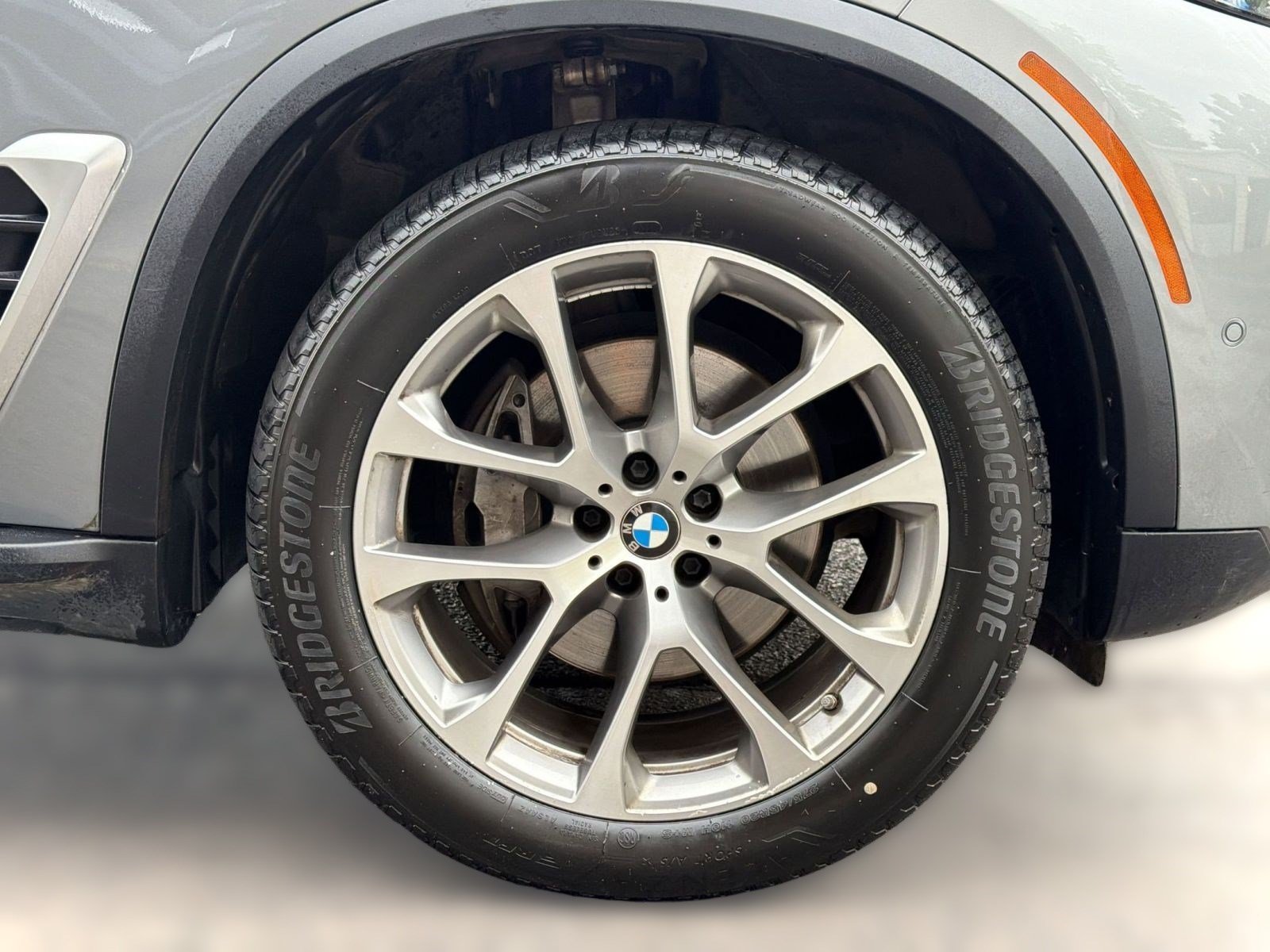 Certified 2026 BMW X5 xDrive40i w/ Climate Comfort Package AWD/4WD image 12