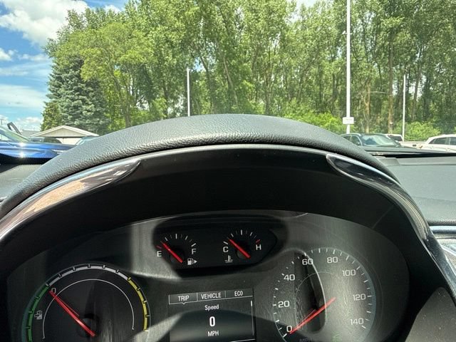 Used 2017 Chevrolet Malibu Hybrid FWD image 7