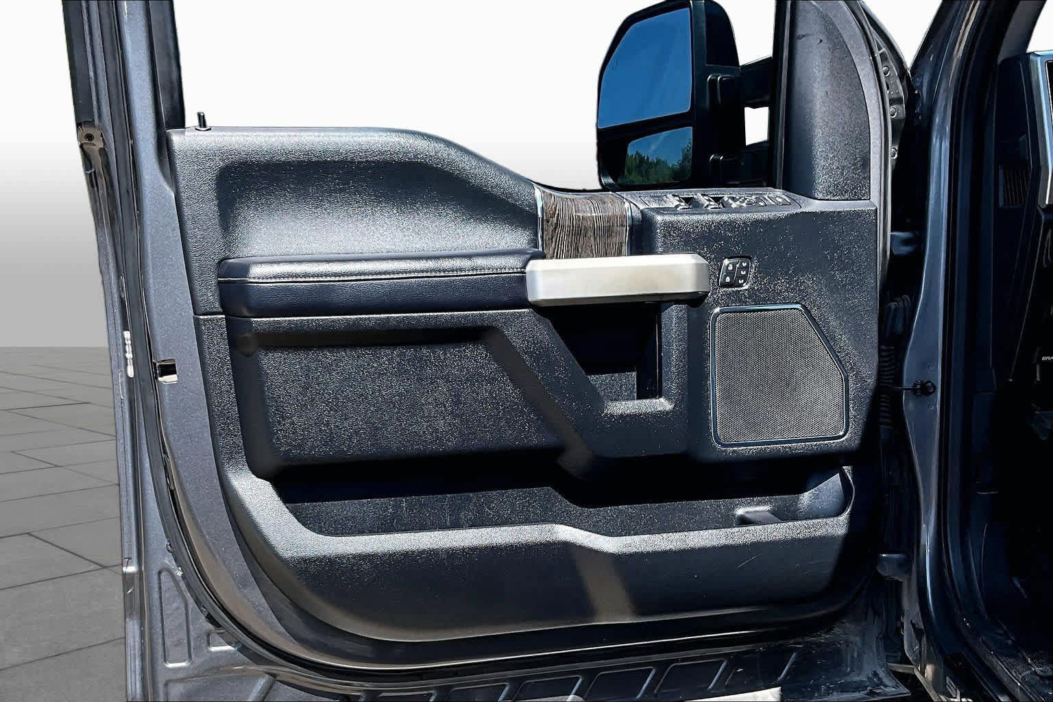 Used 2021 Ford F350 Lariat AWD/4WD image 20