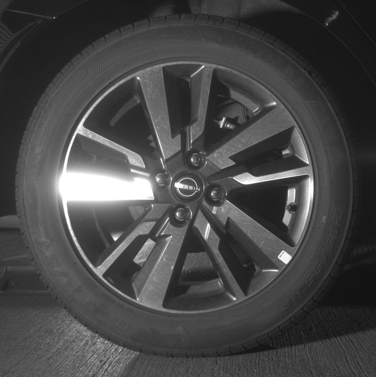 Used 2025 Nissan Versa SV image 15