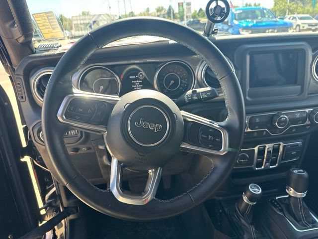Used 2019 Jeep Wrangler Unlimited Sahara AWD/4WD image 16