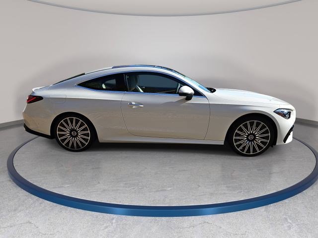 Used 2026 Mercedes-Benz CLE 300 4MATIC Coupe image 5