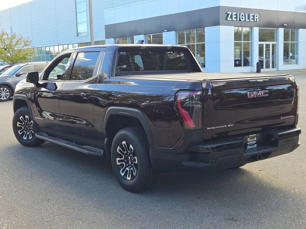 New 2026 GMC Sierra EV Elevation image 15