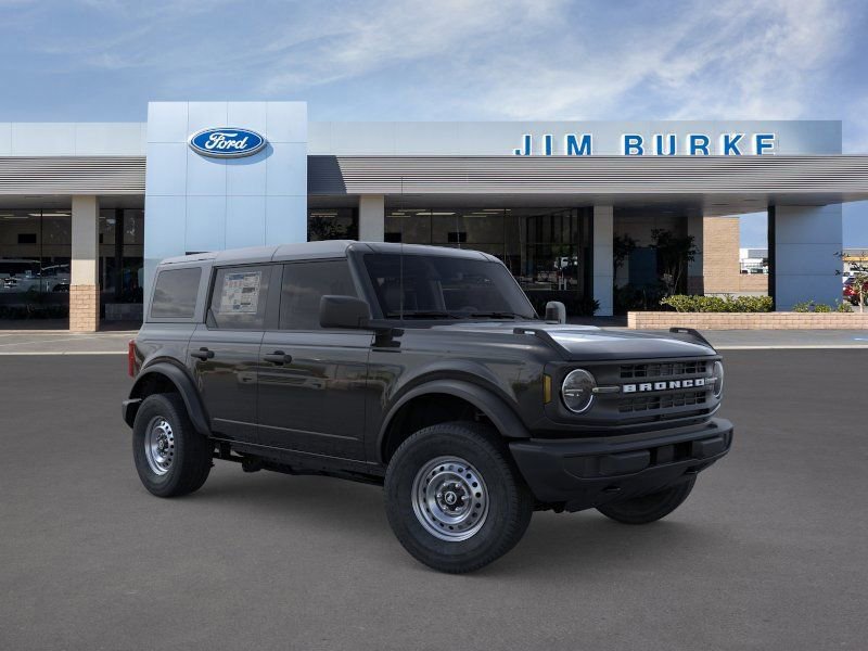 New 2025 Ford Bronco 4-Door image 7