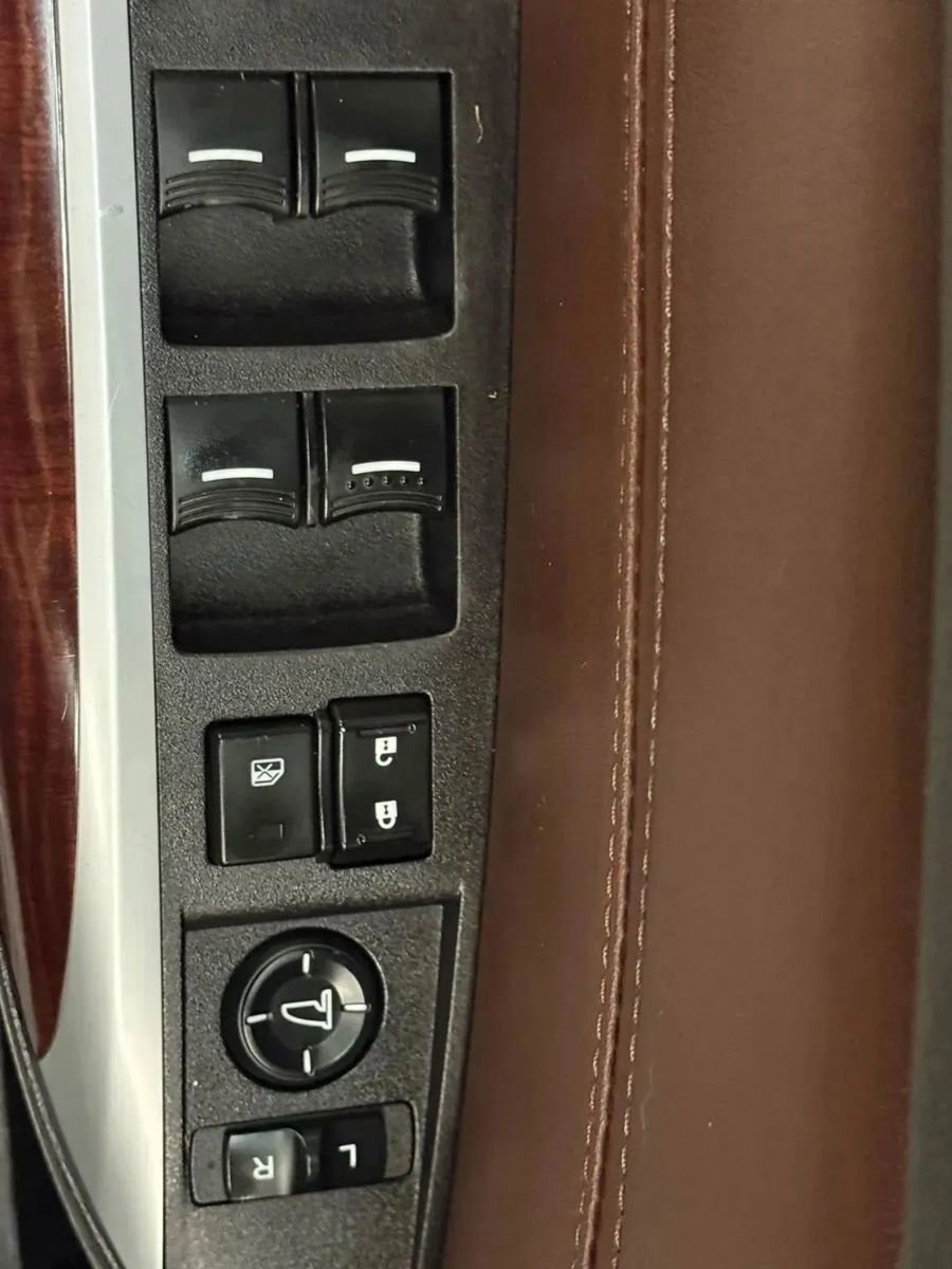 Used 2015 Acura TLX image 23