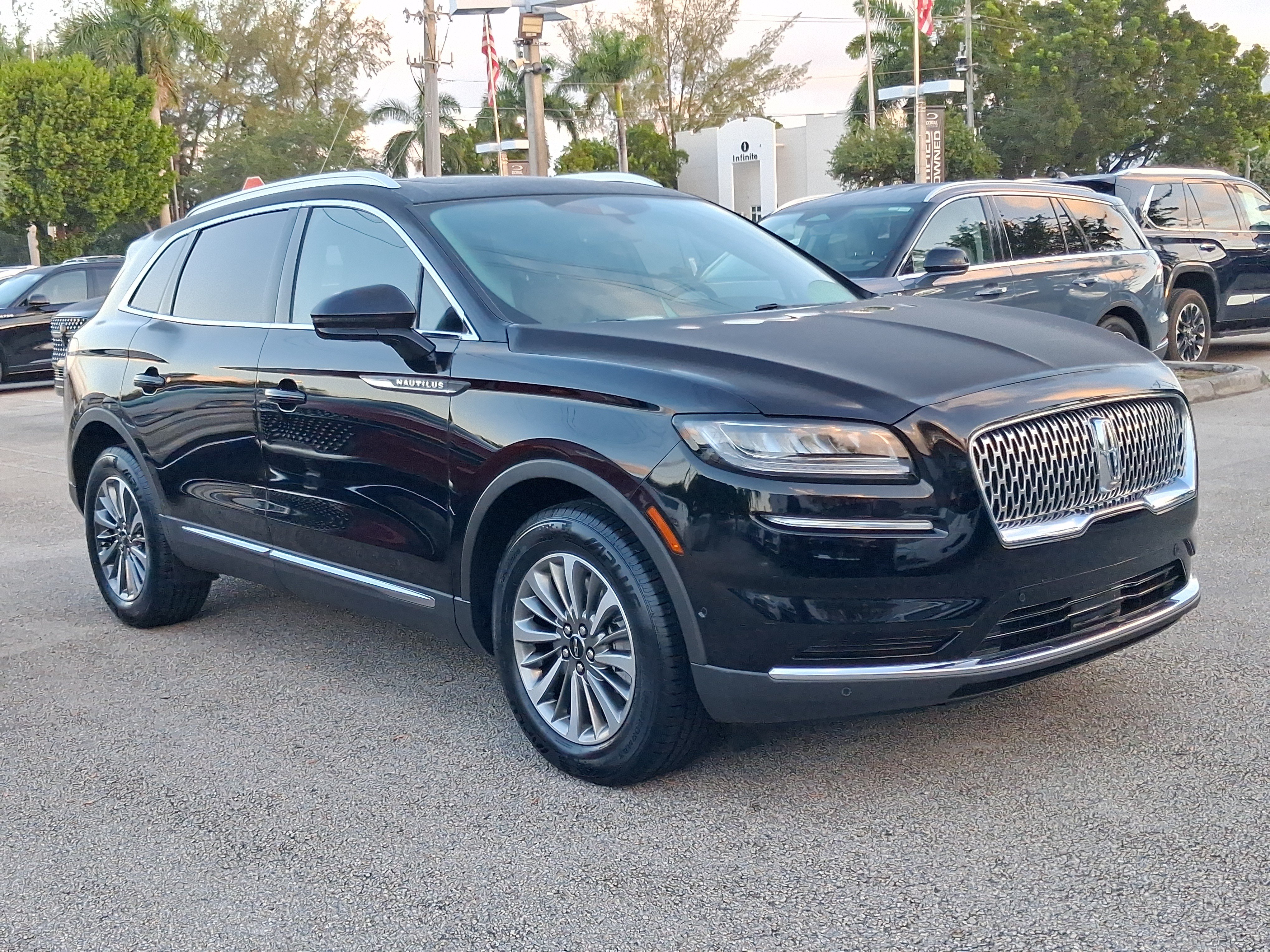 Certified 2022 Lincoln Nautilus Reserve FWD image 23