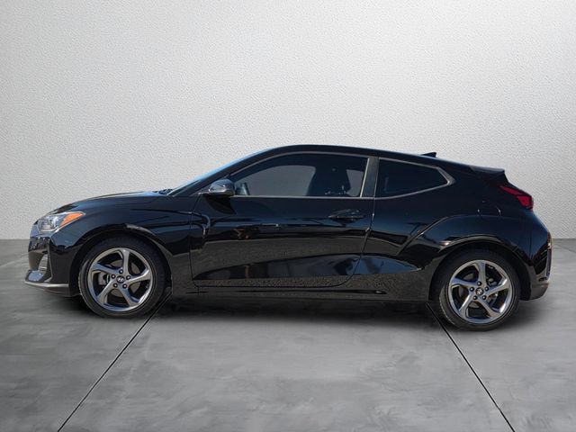 Used 2020 Hyundai Veloster 2.0 FWD image 2