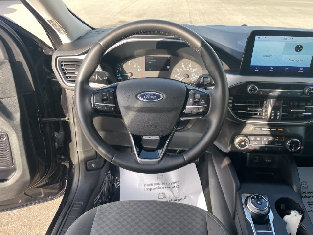 Used 2022 Ford Escape SE w/ Cold Weather Package AWD/4WD image 23
