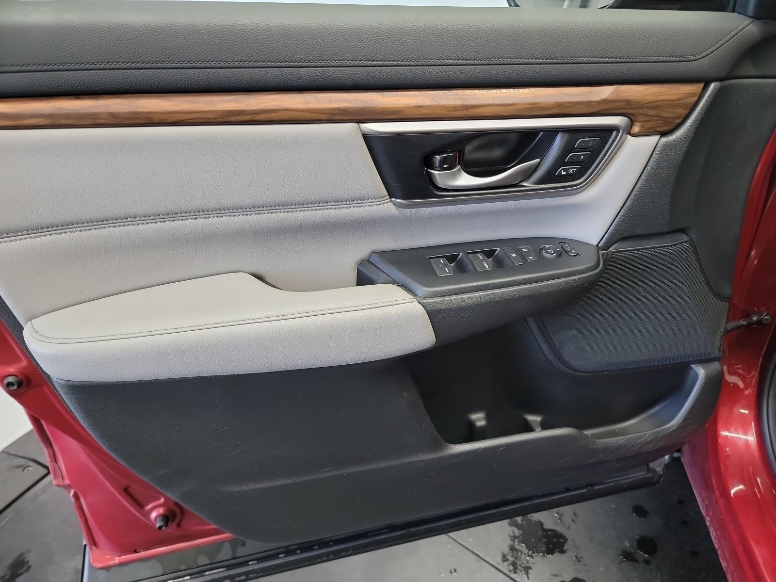 Used 2022 Honda CR-V EX-L image 13