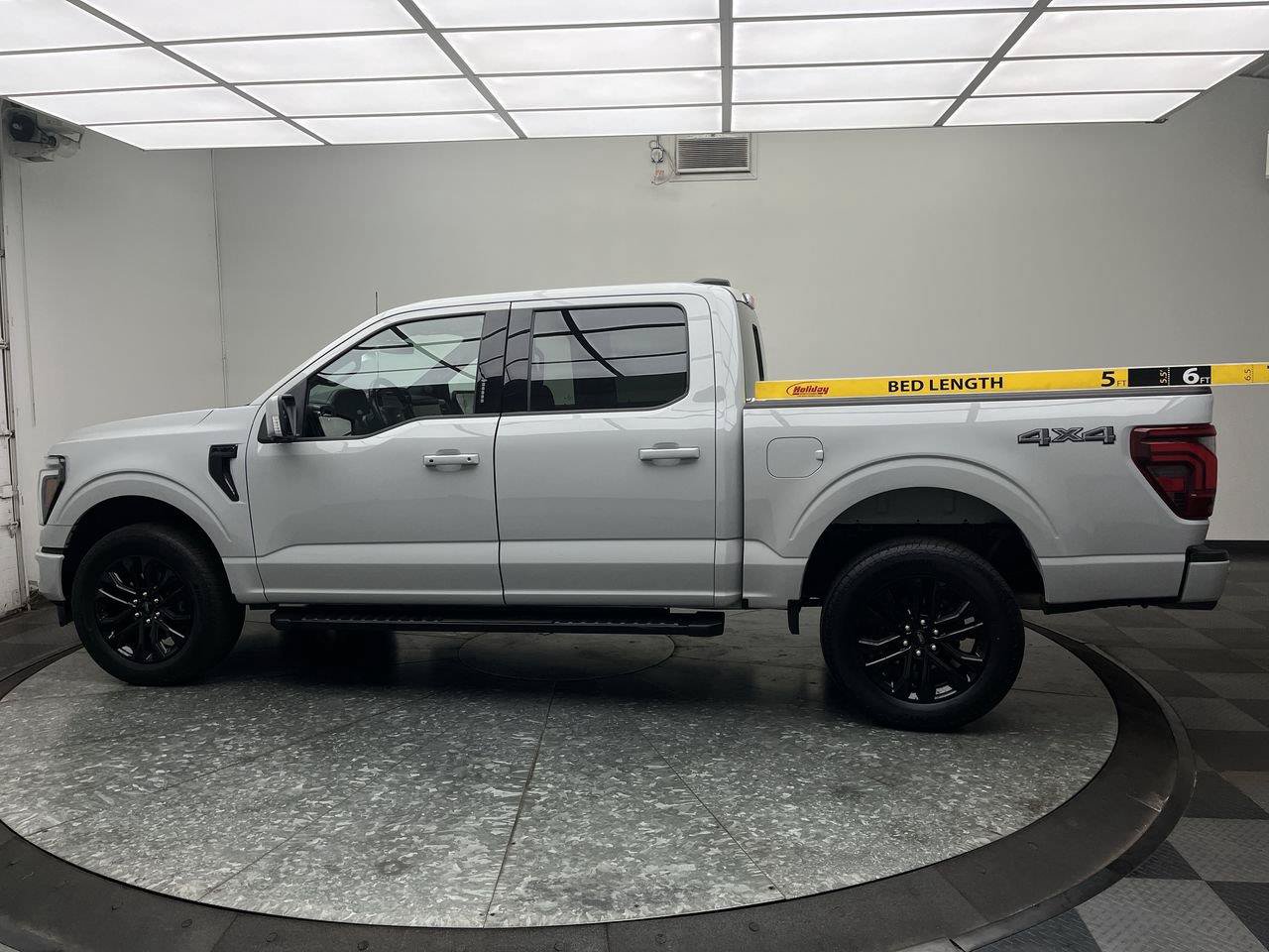 Certified 2024 Ford F150 Lariat AWD/4WD image 3