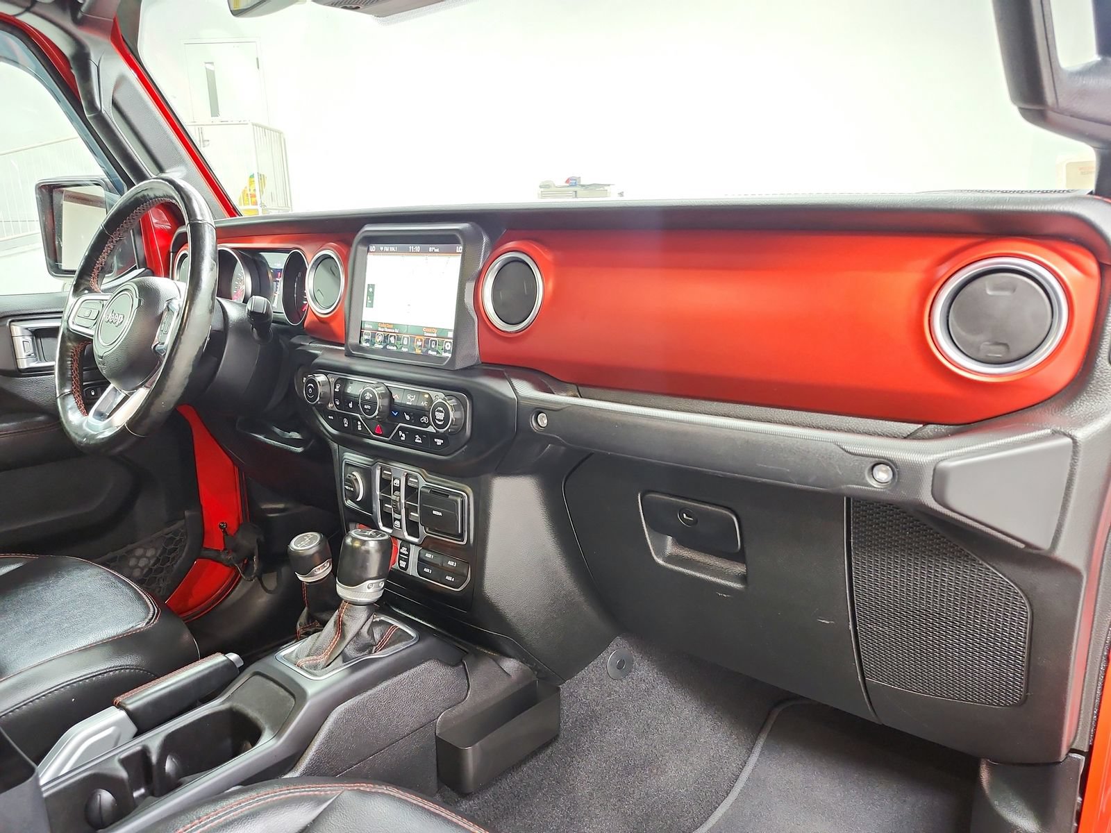 Used 2020 Jeep Gladiator Rubicon AWD/4WD image 36