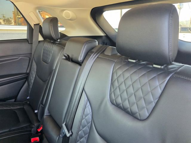 Used 2023 Ford Edge Titanium w/ Equipment Group 301A image 10