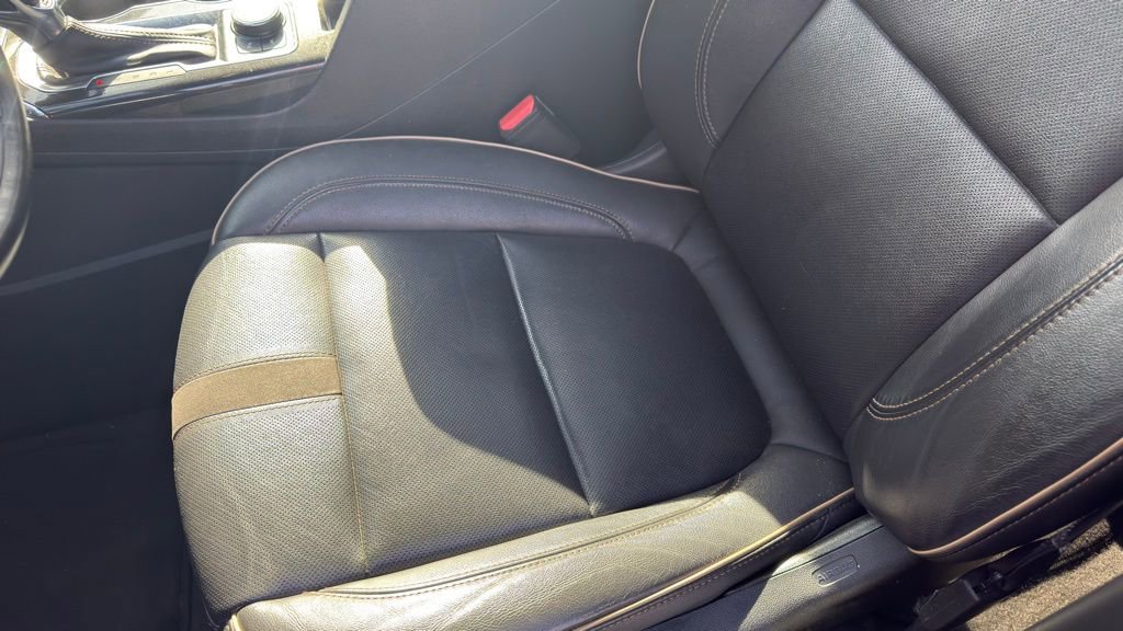 Used 2019 Chevrolet Blazer Premier w/ Sun and Wheels Package image 11