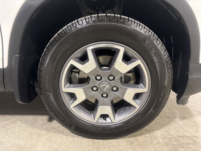 Used 2023 Honda Passport TrailSport image 32