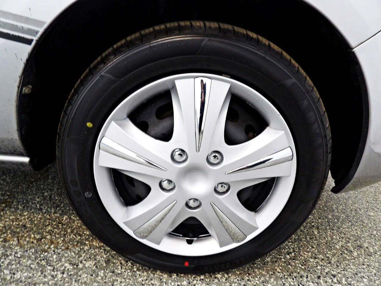 Used 2013 MAZDA MAZDA2 Sport image 20