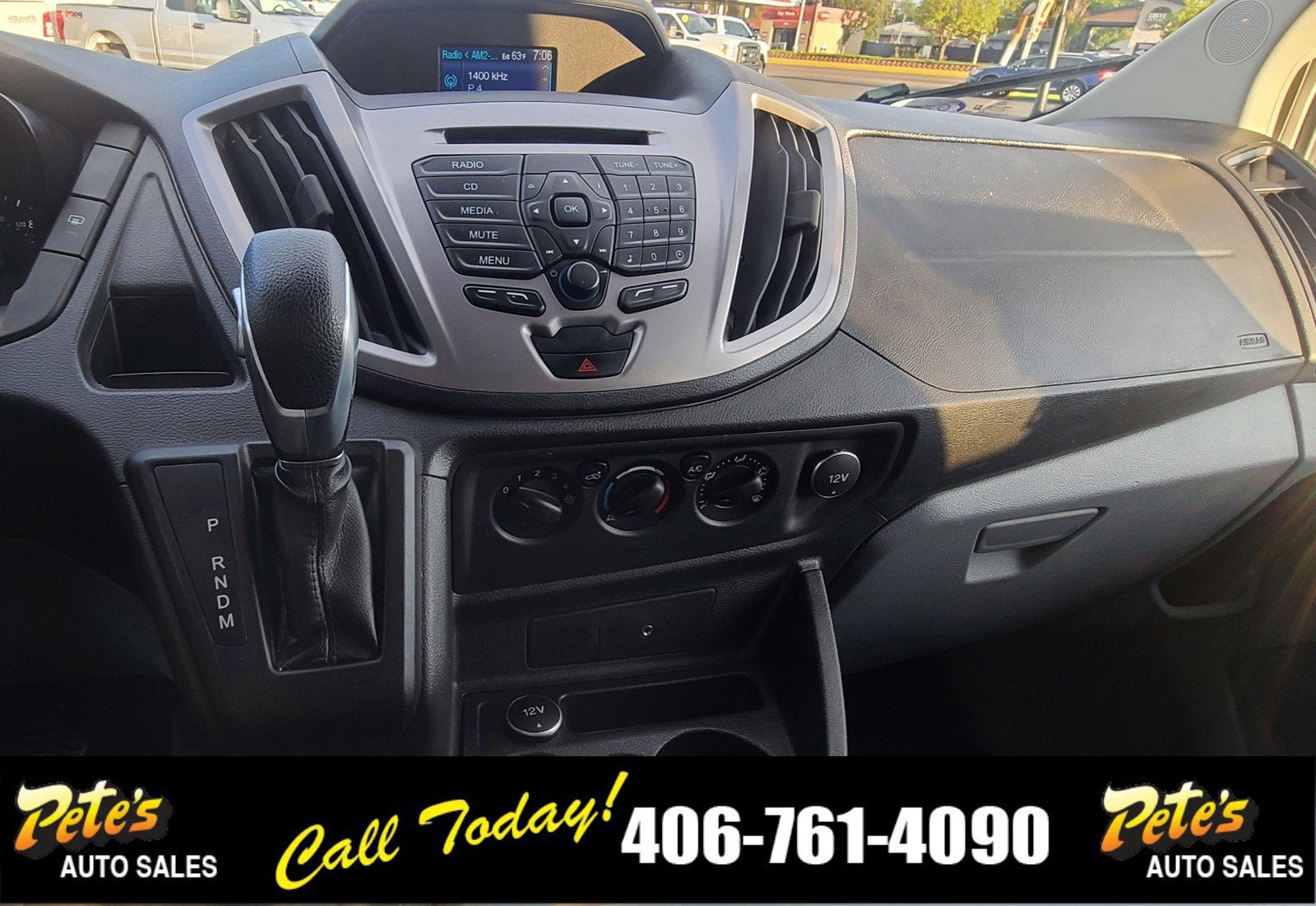 Used 2015 Ford Transit 150 XLT RWD image 22