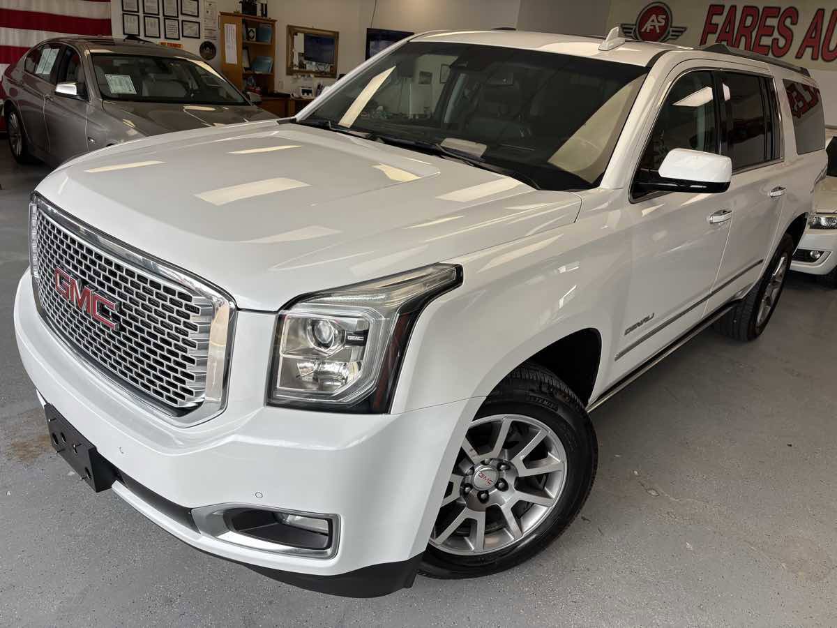 Used 2016 GMC Yukon XL Denali w/ Open Road Package RWD image 6