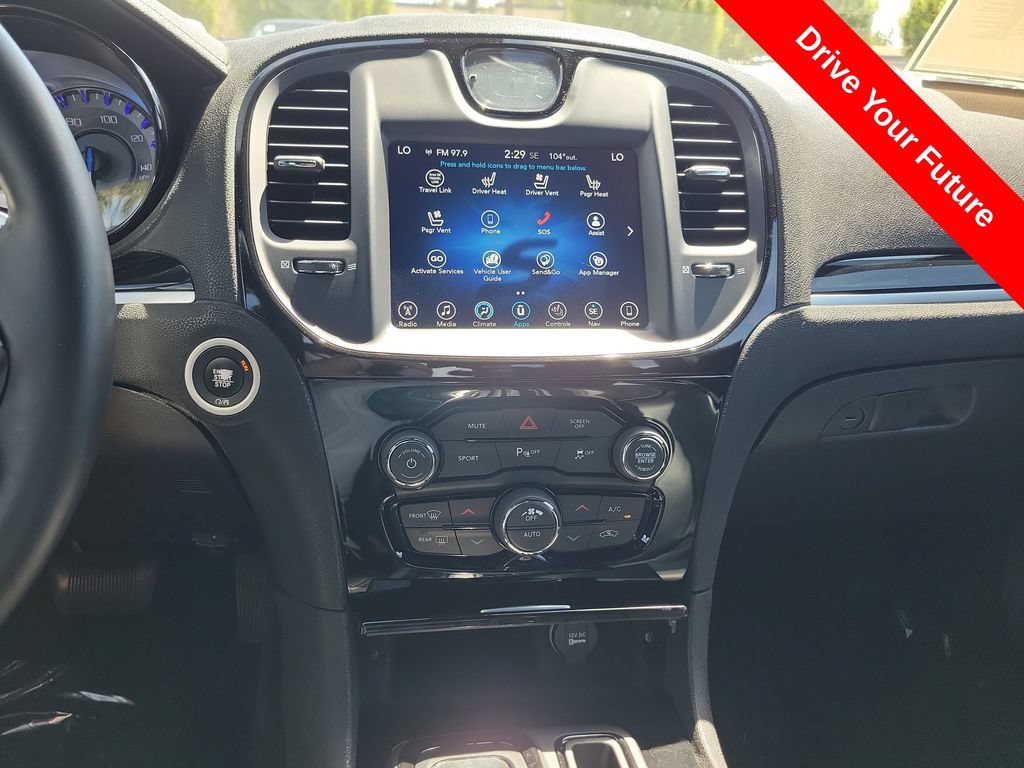 Used 2017 Chrysler 300 S w/ 300S Premium Group 2 RWD image 14