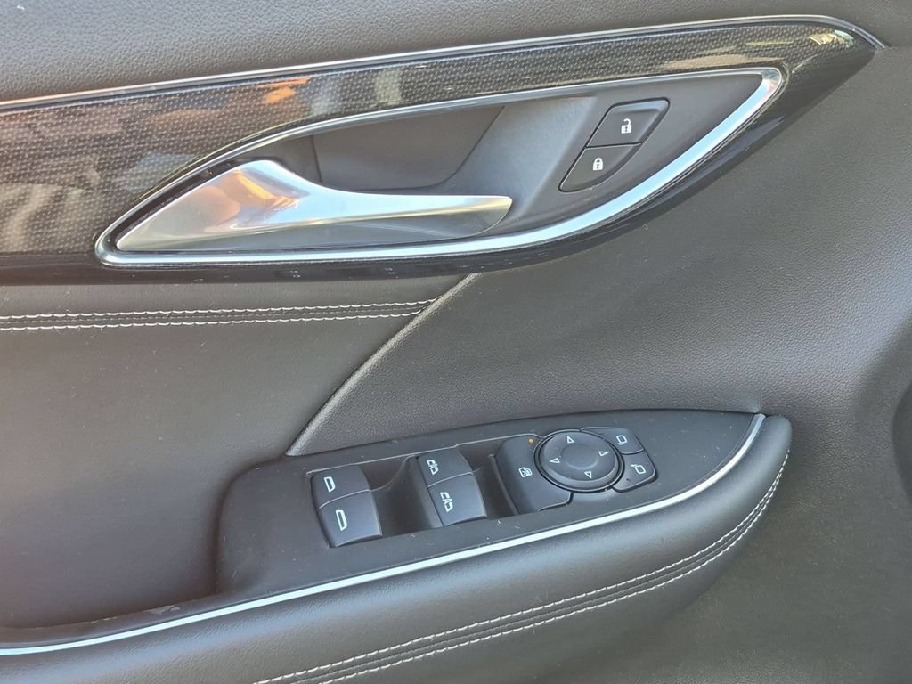 Certified 2021 Buick Envision Preferred FWD image 48