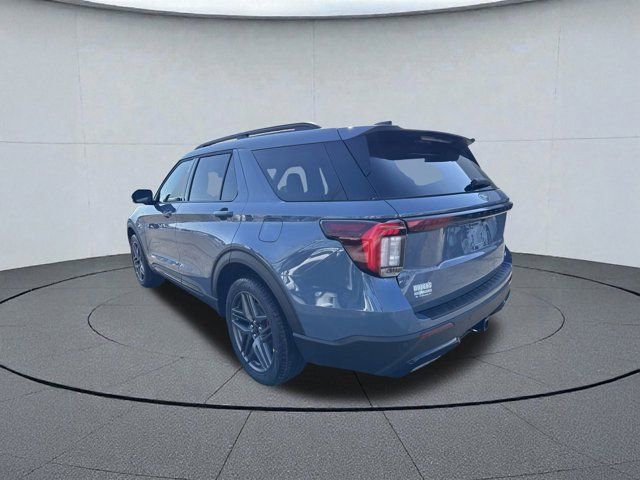 New 2026 Ford Explorer ST-Line w/ ST-Line Street Pack image 6