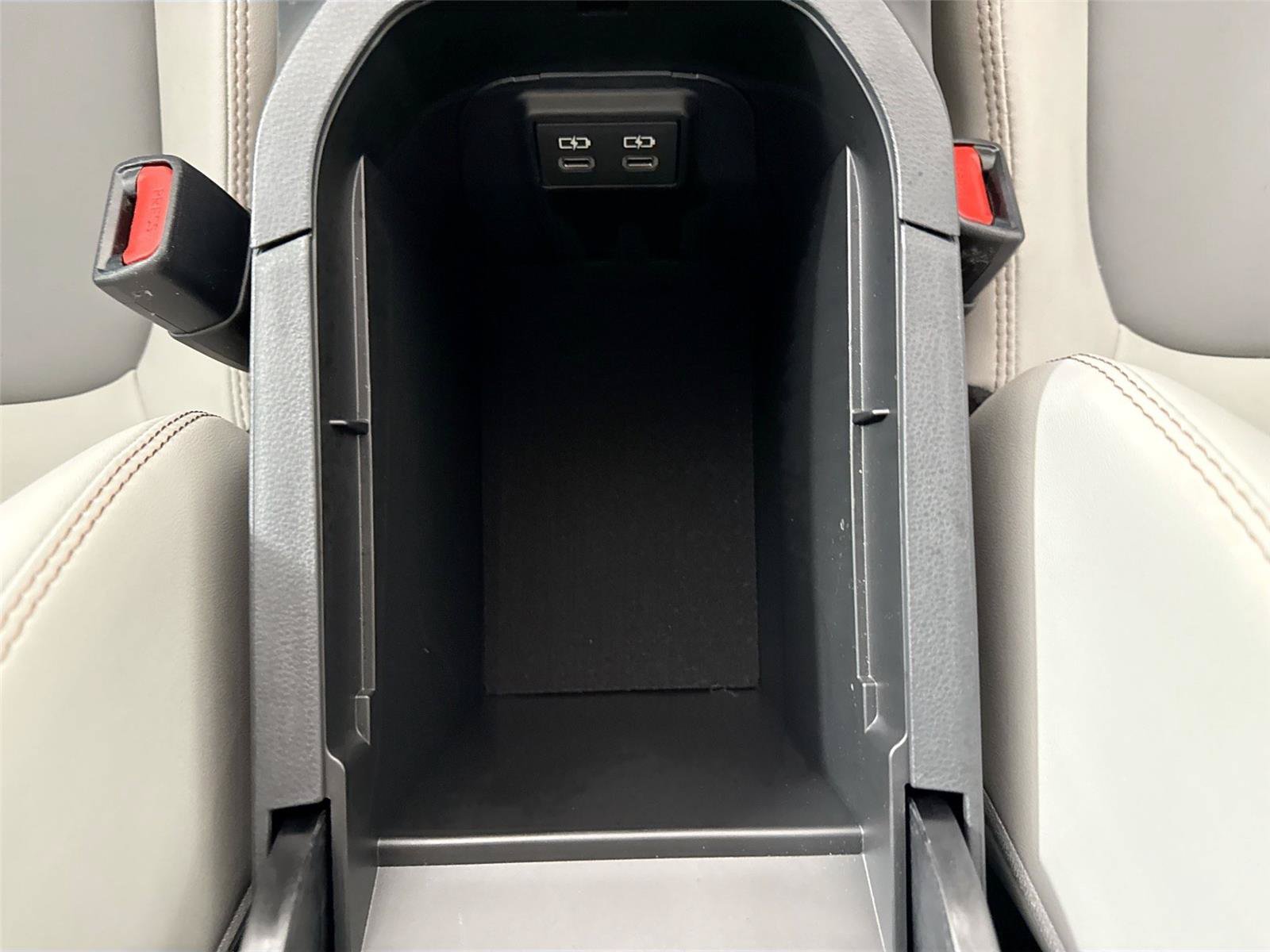 Certified 2025 Toyota RAV4 XLE Premium FWD image 31
