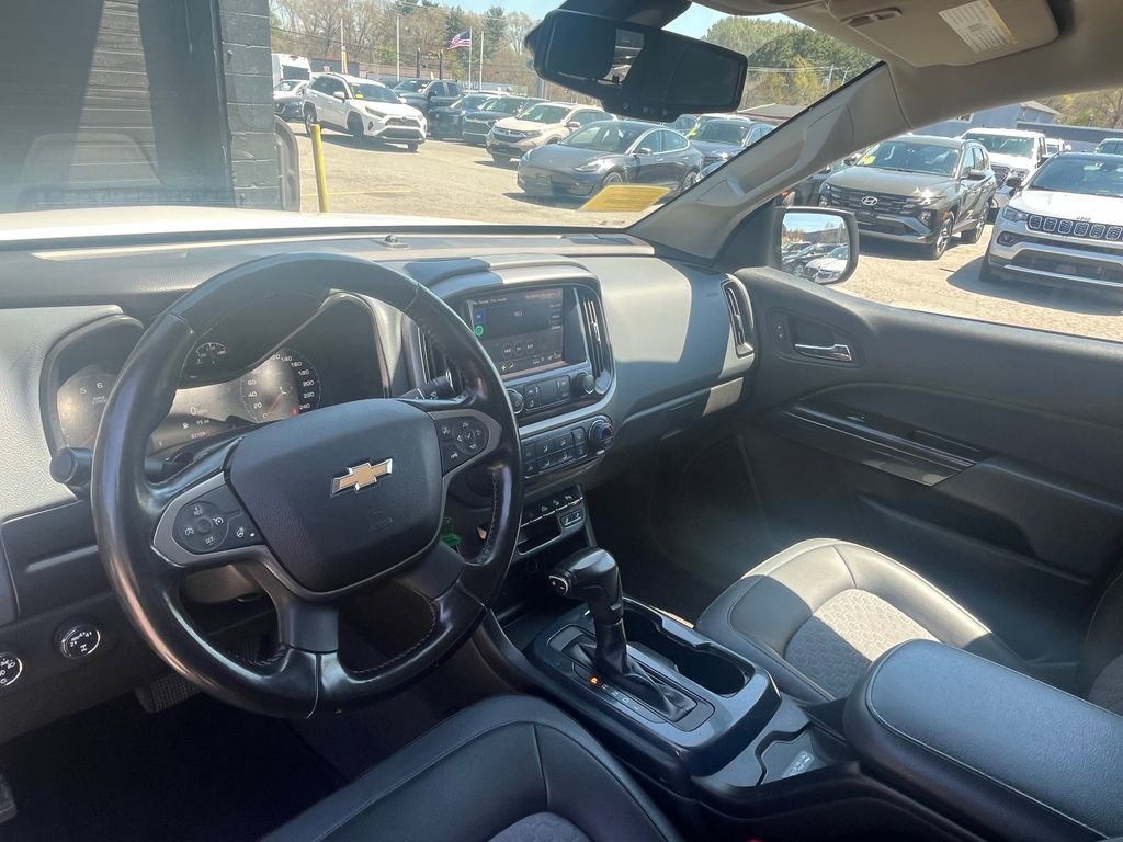 Used 2021 Chevrolet Colorado Z71 AWD/4WD image 26