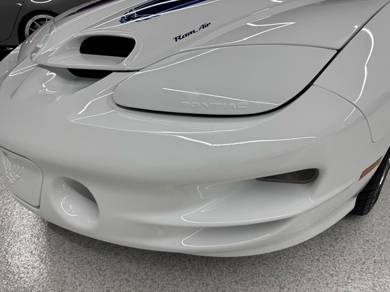 Used 1999 Pontiac Firebird Formula RWD image 28