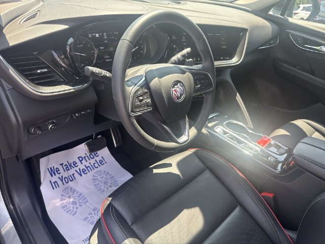 Certified 2023 Buick Envision Essence w/ Technology Package I AWD/4WD image 10