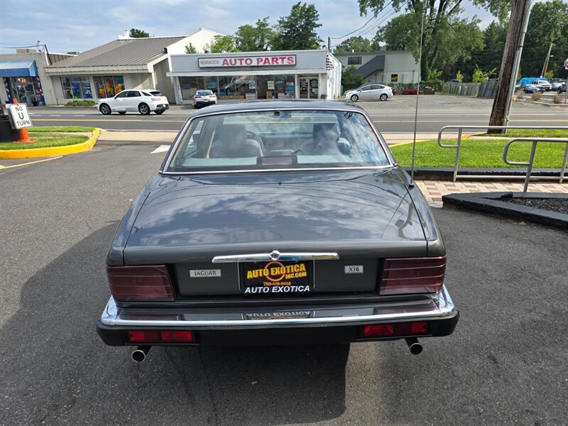 Used 1989 Jaguar XJ6 RWD image 31