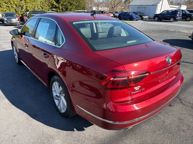 Used 2018 Volkswagen Passat 2.0T SE image 9