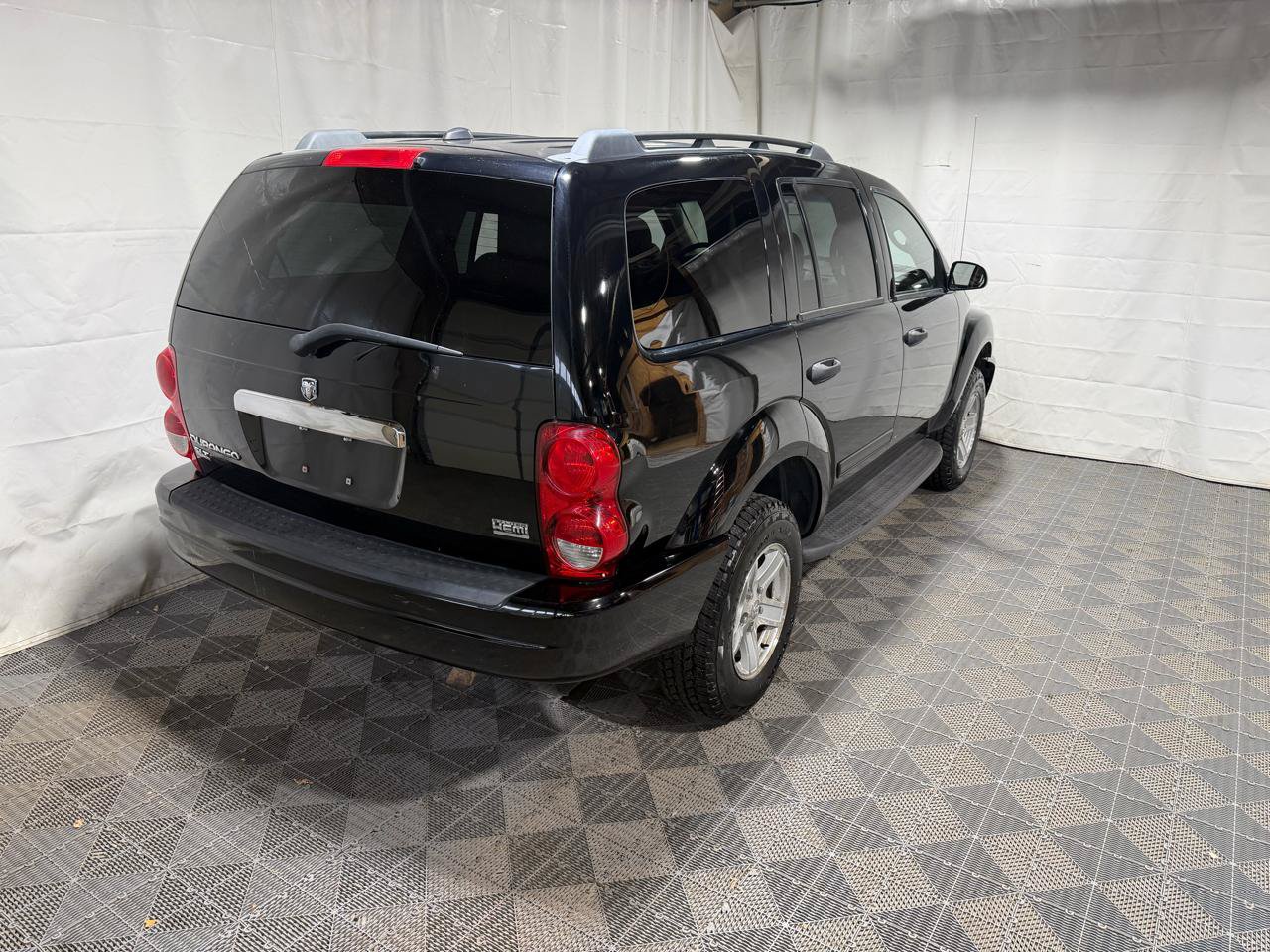 Used 2005 Dodge Durango SLT AWD/4WD image 8