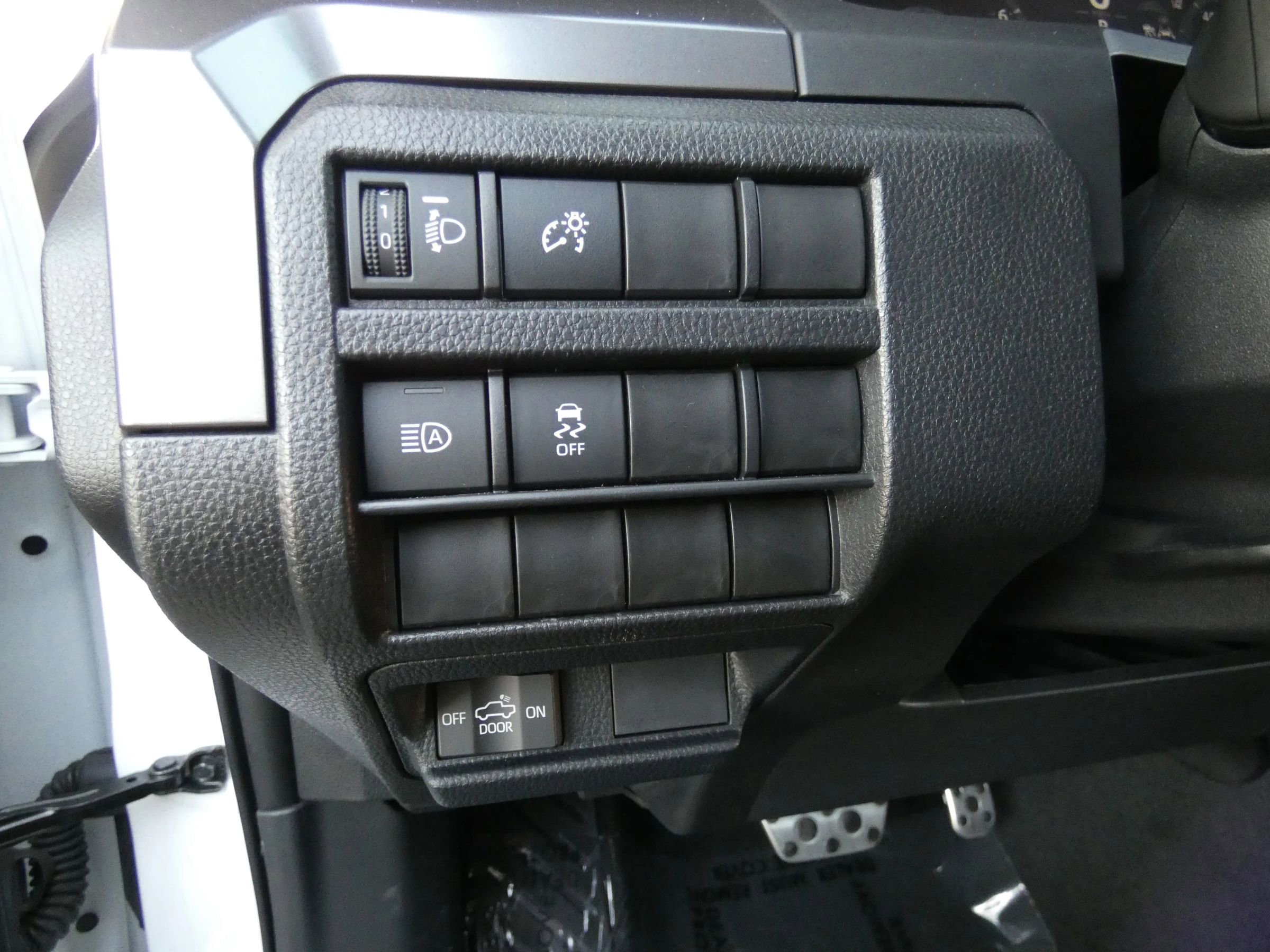 Used 2025 Toyota Tacoma TRD Sport image 78